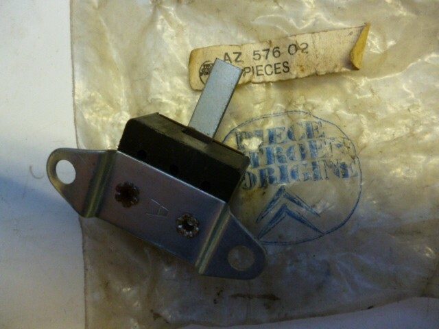 Brake light switch: Early 2CV etc - RetroSpec Parts